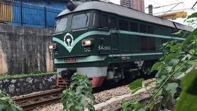 吃瓜广铁,网络热词背后的文化现象与传播效应