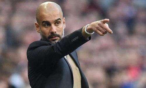 蓝色战衣吃瓜图片,揭秘明星幕后趣事