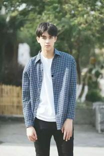 宋威龙吃瓜群众